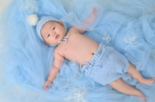 凤城宝宝大便黄白色 凤城宝宝大便黄白色